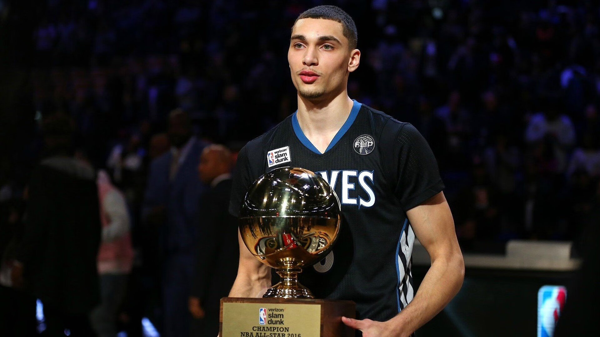 篮网拉开比分，杜兰特的“全场火力”让对手无计可施！，篮网杜兰特上场了吗