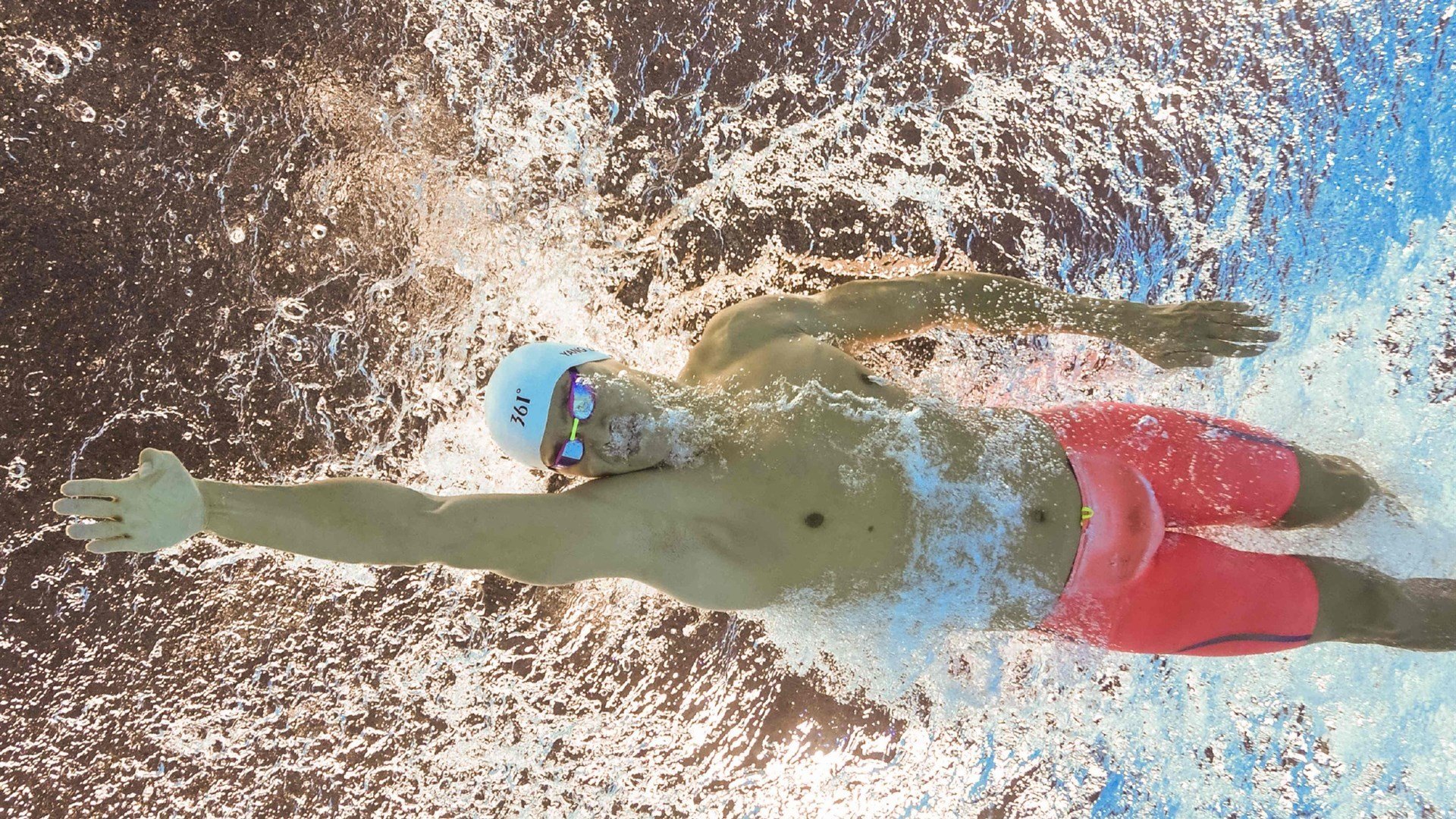 逆转“神话之夜”：那些激动人心的最震撼比赛瞬间，神话逆转结局怎么调属性